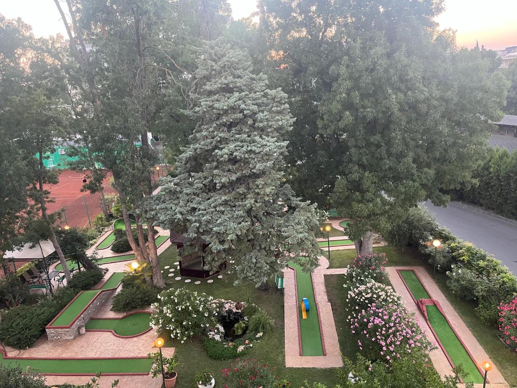 Oleander House And Tennis Club Pantai Sunny Luaran gambar