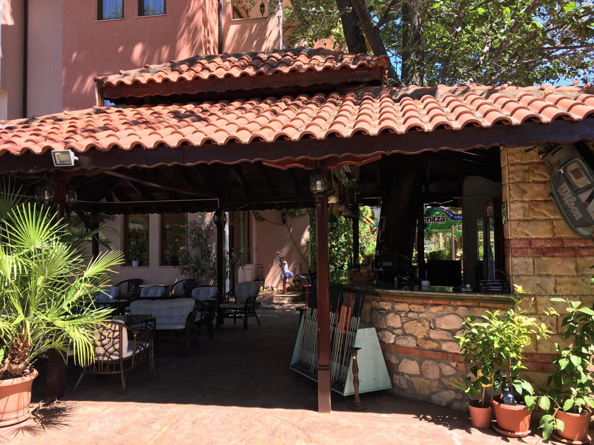 Oleander House And Tennis Club Pantai Sunny Luaran gambar