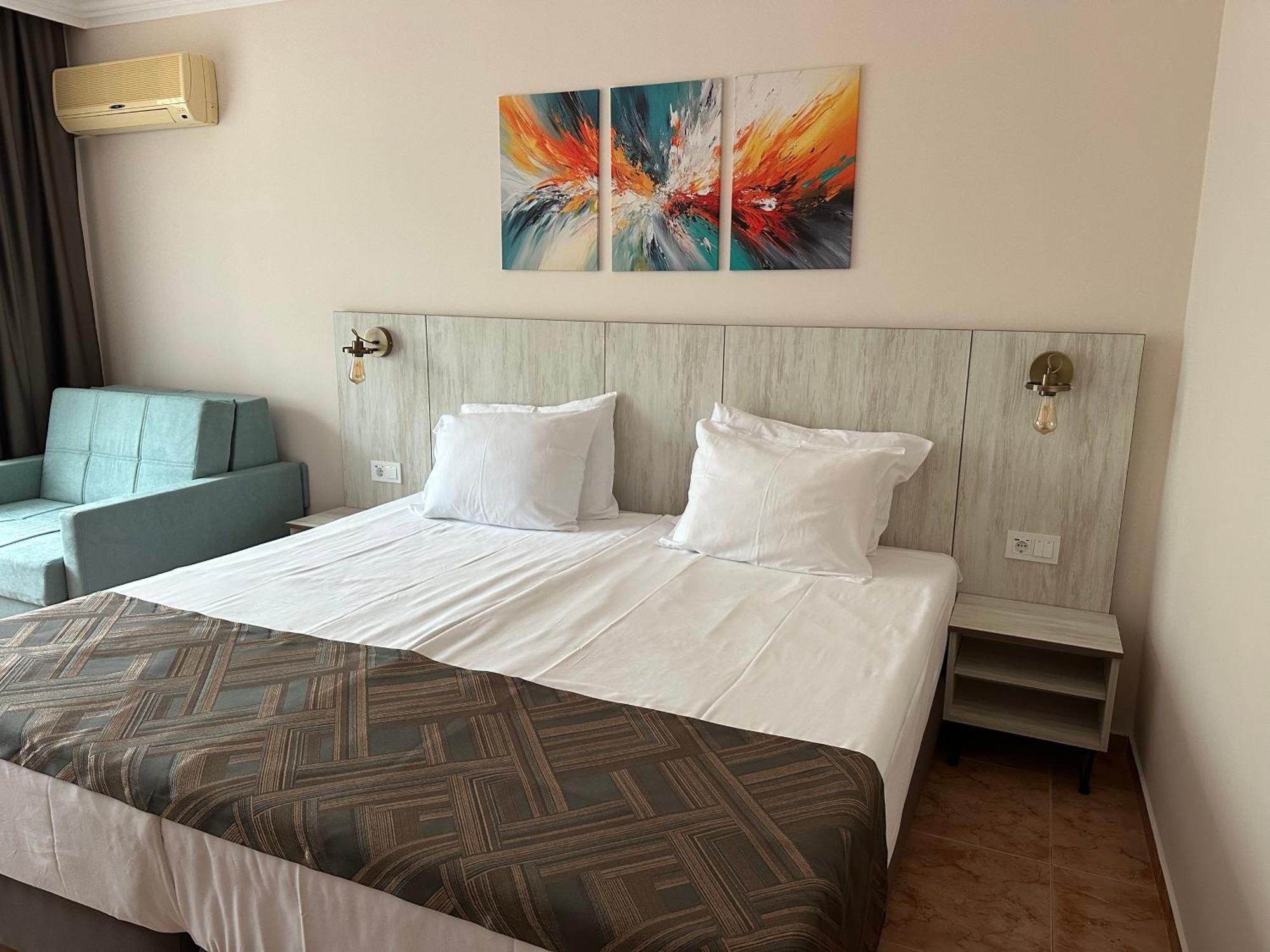 Oleander House And Tennis Club Pantai Sunny Luaran gambar