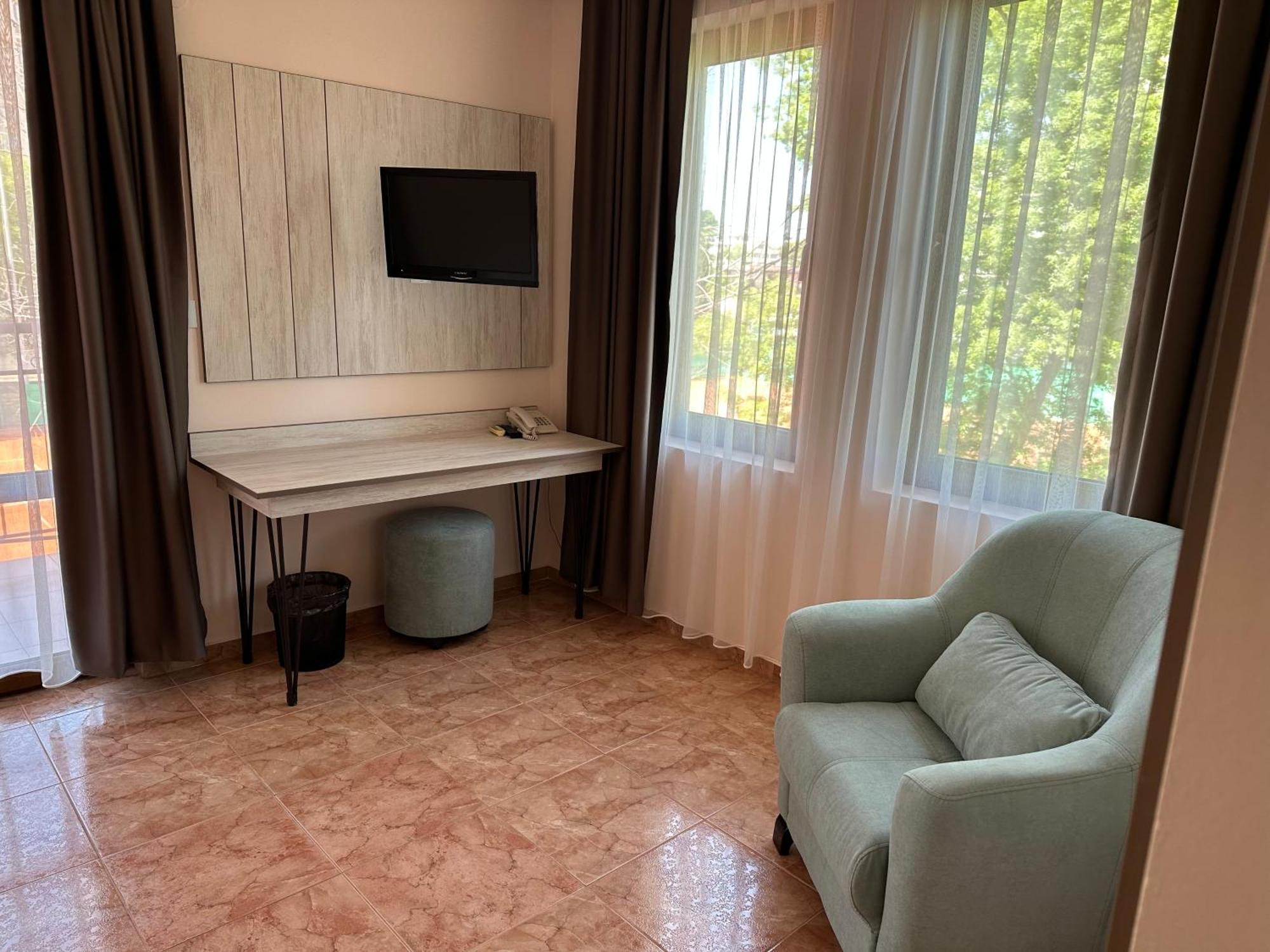 Oleander House And Tennis Club Pantai Sunny Luaran gambar