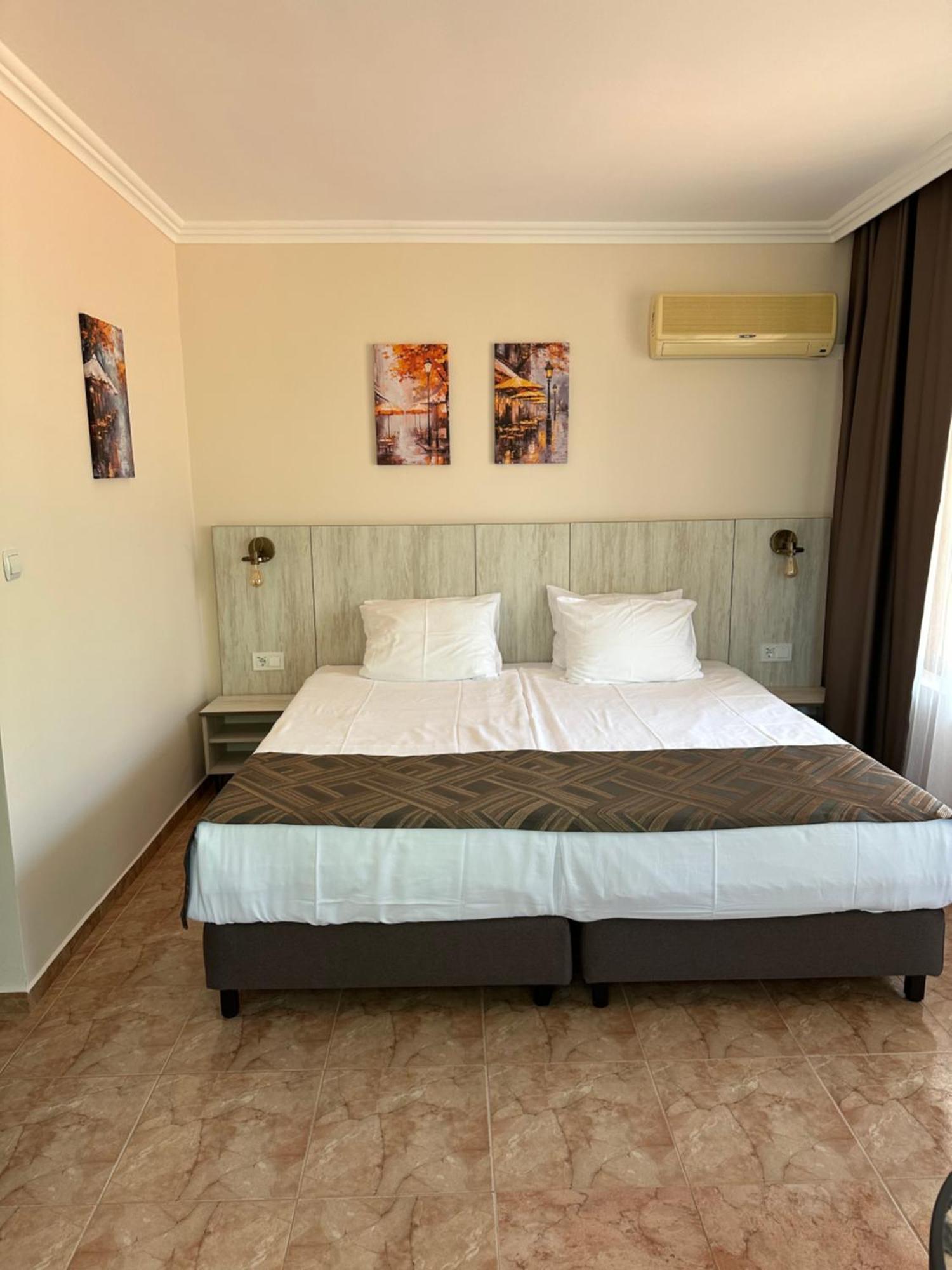 Oleander House And Tennis Club Pantai Sunny Luaran gambar